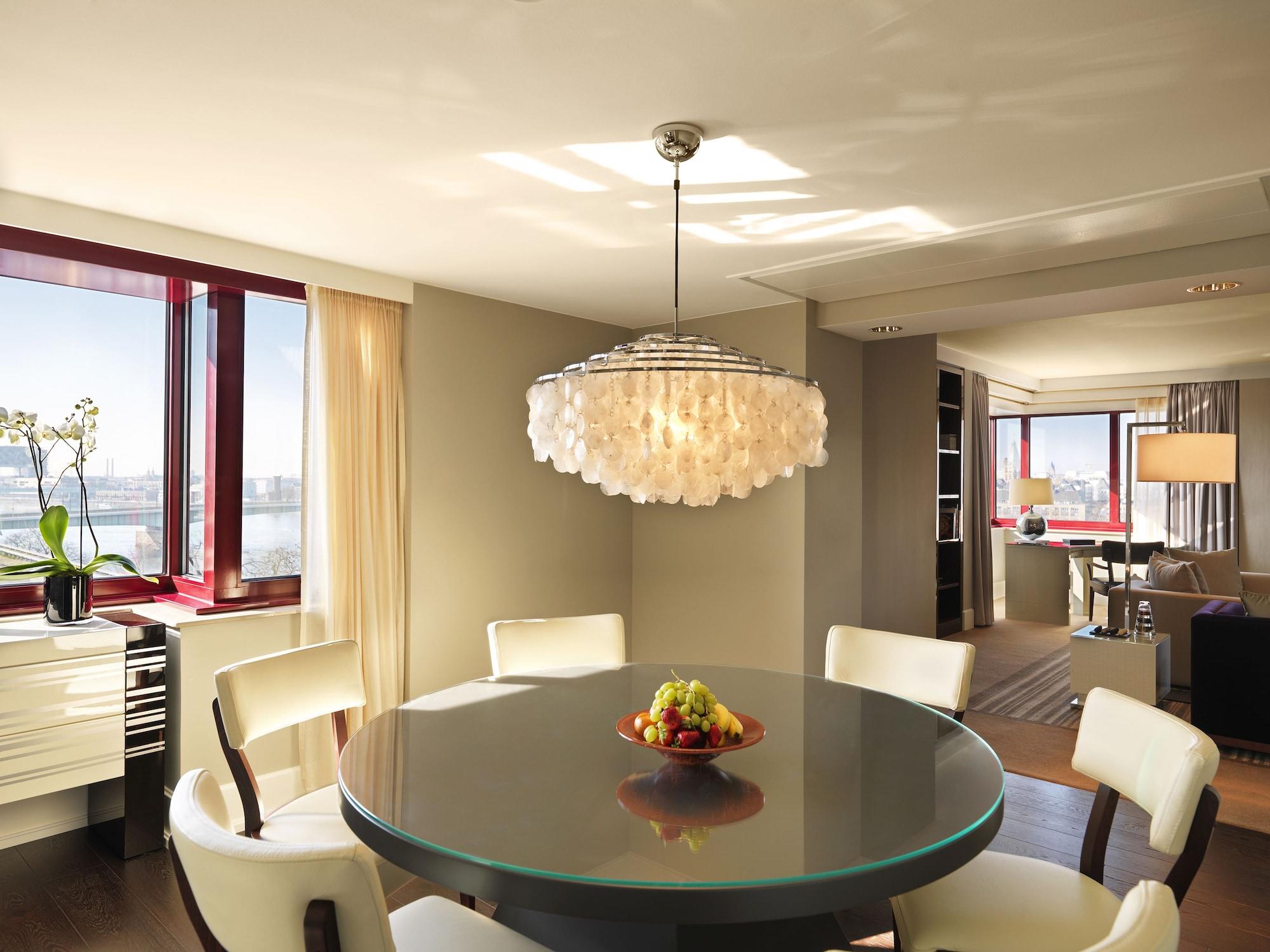 Hyatt Regency 5* Köln